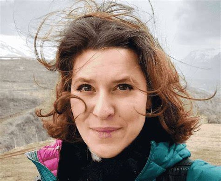 Is The Photo Journalist Leila MolanaAllen Married?