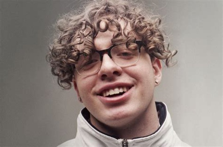 Jack Harlow Interview Talks 'Loose' Mixtape & Putting Louisville on
