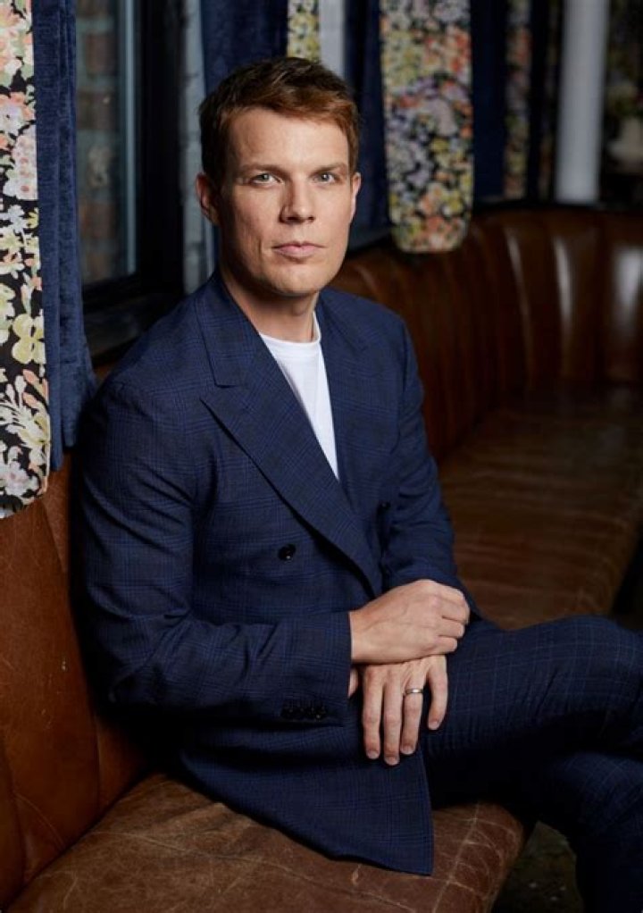 Jake Lacy's Wife Who Is Lauren Deleo? Siblings And Net Worth Explored!