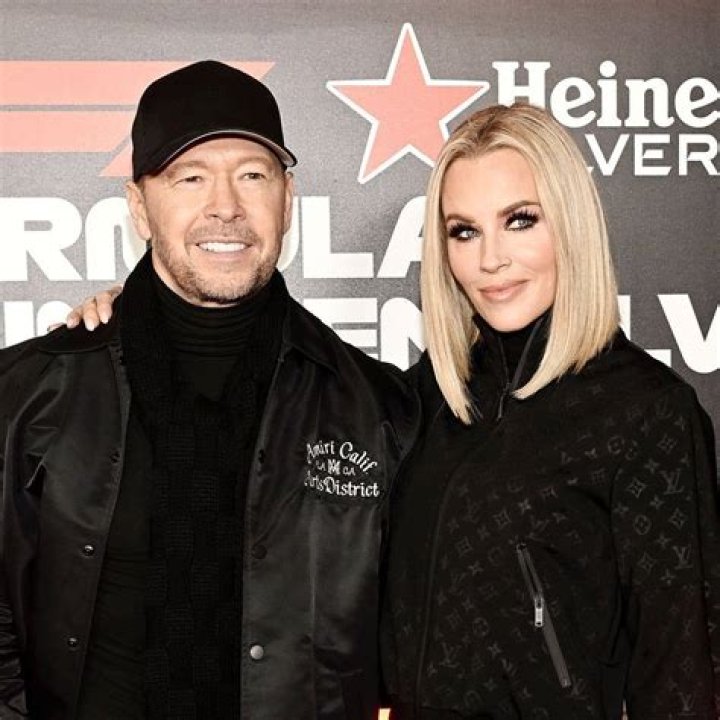 Jenny Mccarthy Donnie Wahlberg Extratv Hot Sex Picture