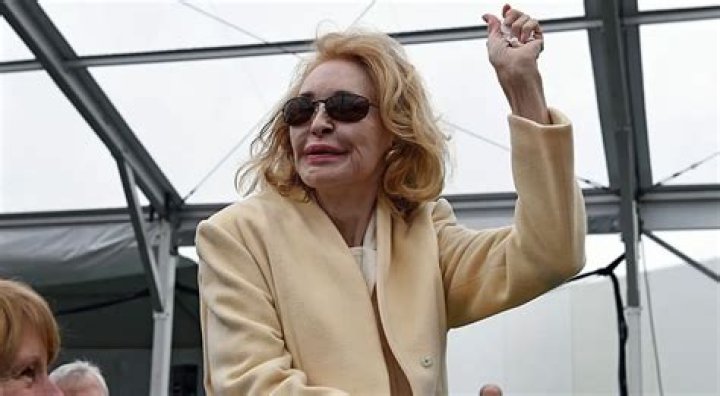 Joan Kennedy Age, Net worth Kids, BioWiki, Weight, Wife 2024 The