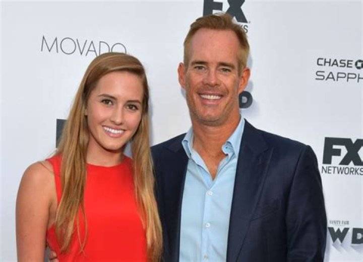 Joe Buck and Michelle BeisnerBuck to step up as surprise hosts for ESPN's Monday Night Football