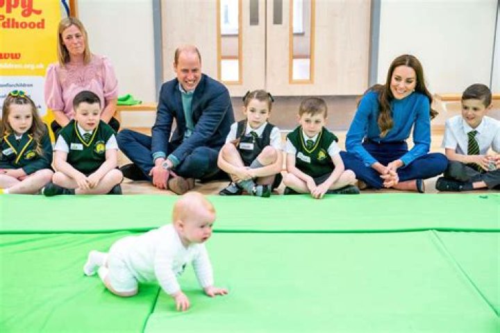 Kate Middleton Helps Student Solve Crossword Puzzle About the Queen