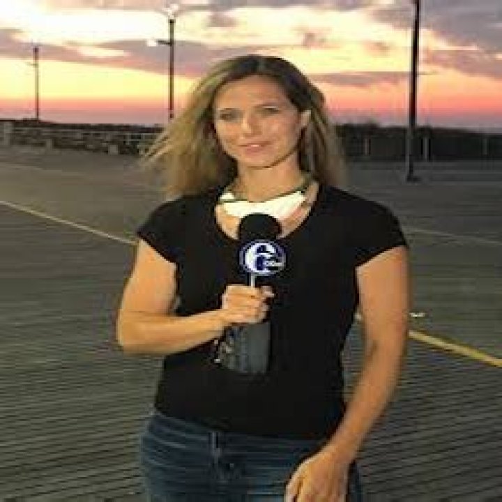 Katherine Scott 6abc, Bio, Age, Height, Family, Husband, Salary, Net Worth