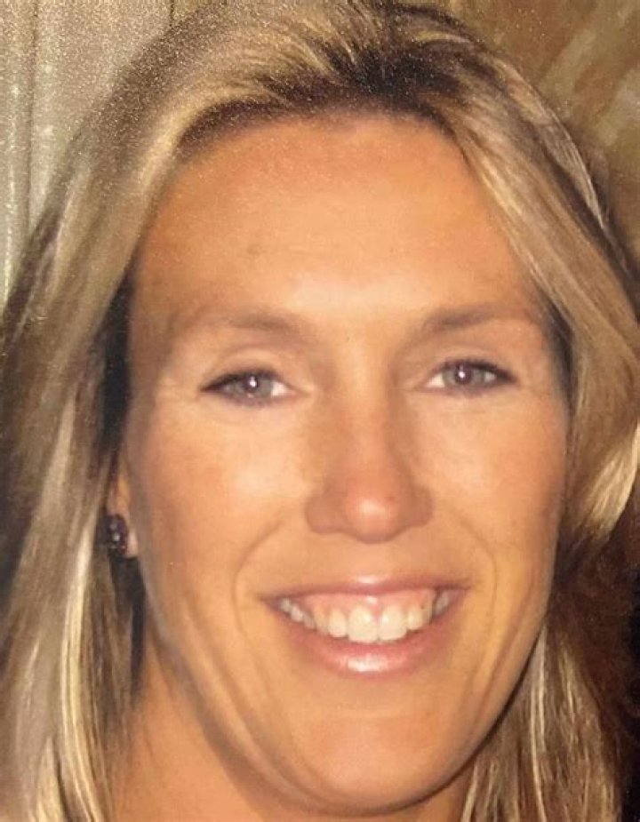 Katie Spikes Obituary CBS News "60 Minutes" Senior Story Editor Passed