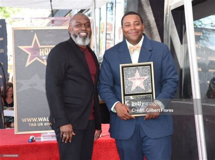 Kenan Thompson honored with star on Hollywood Walk of Fame