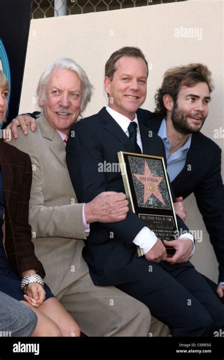 Kiefer Sutherland , Donald Sutherland and family Kiefer Sutherland