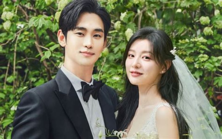 Kim Soohyun and Kim Jiwon confirmed to star in the drama