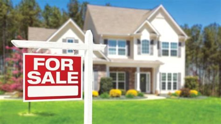 Kristen Goulart Real Estate Franklin MA