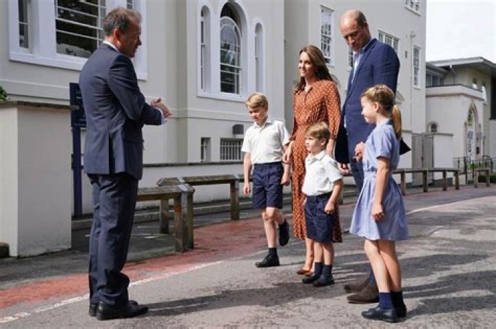 Lambrook School Royal children Charlotte and Louis arrive for