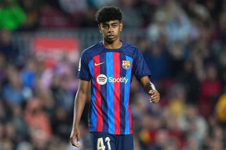 Lamine Yamal Barcas Wunderkind schreibt Geschichte GrenzEcho
