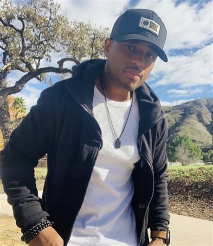 Larenz Tate Poses Shirtless As He Celebrates His Birthday And We Are