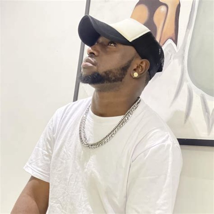 &ldquo;So you can talk&rdquo; Davido asks Chioma Rowland following new video, she