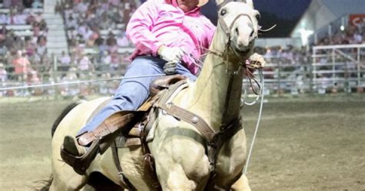 Legendary cowboy supports Sidney PRCA rodeo Local News Stories