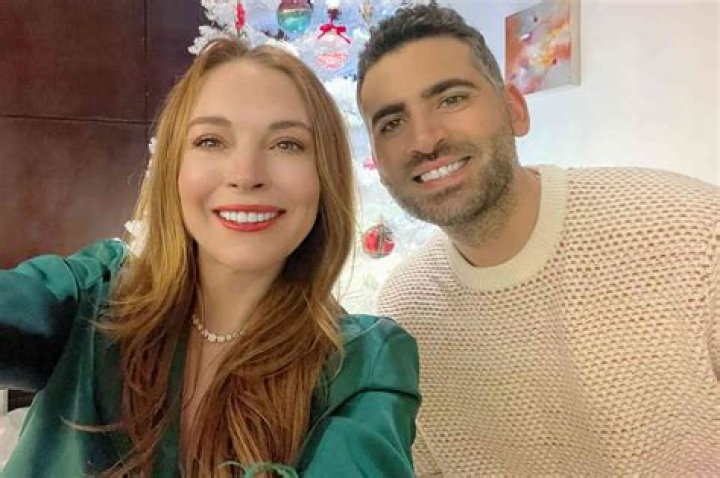 Lindsay Lohan verr&auml;t Ehe mit Bader bringt sie zum L&auml;cheln