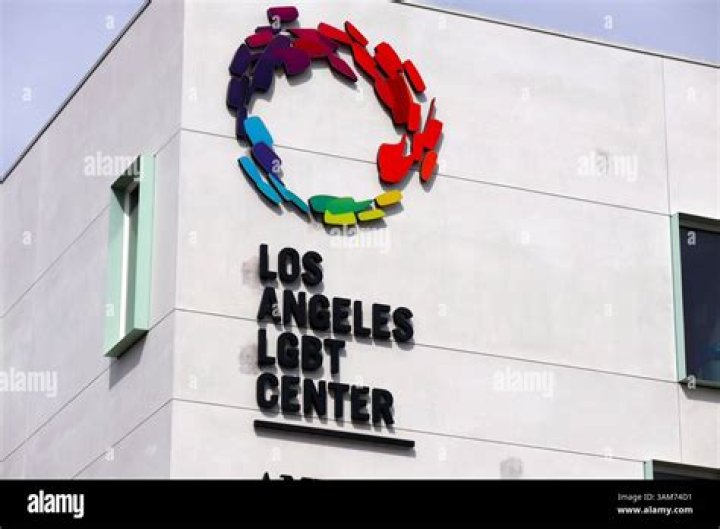 Los Angeles LGBT Center&rsquo;s An Evening with Women Featuring MichaelLeon