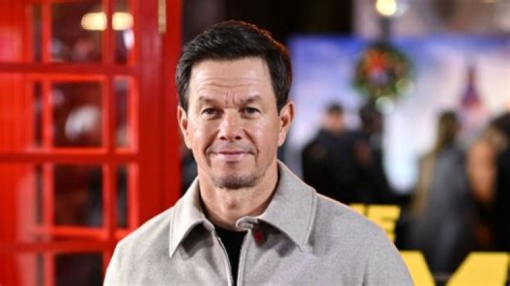 &lsquo;Ted 2&rsquo; Star Mark Wahlberg Reunites with New Kids On The Block and