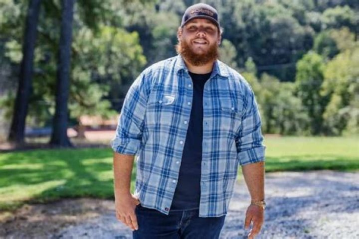 Luke Combs Shatters Streaming Records With 'What You See Ain&rsquo;t Always
