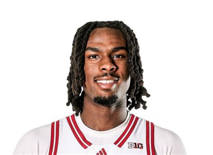 Mackenzie Mgbako career