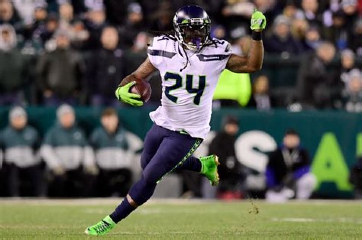 Marshawn Lynch's mom to 49ers Get my son on your team