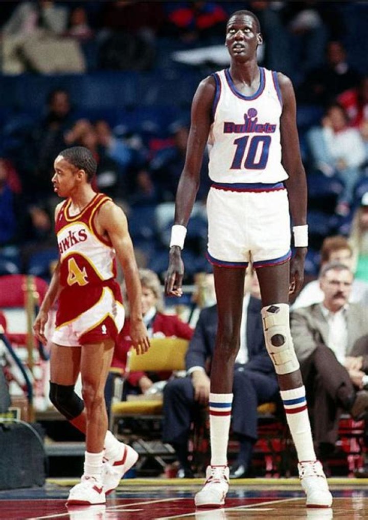 Mater Dei basketball star Bol Bol a towering figure like 7&rsquo;7&Prime; father