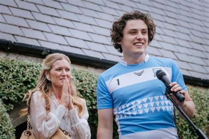 Max Lohan (Actor) Wiki, Bio, Age, Height, Weight, GF, Net Worth, Facts
