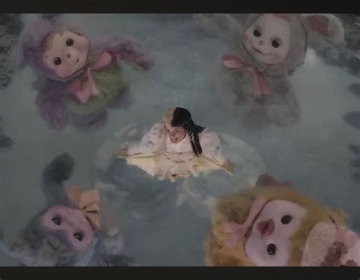 Melanie Martinez TUNNEL VISION (Official Music Video) MelanieMartinez PORTALS TUNNELVISION