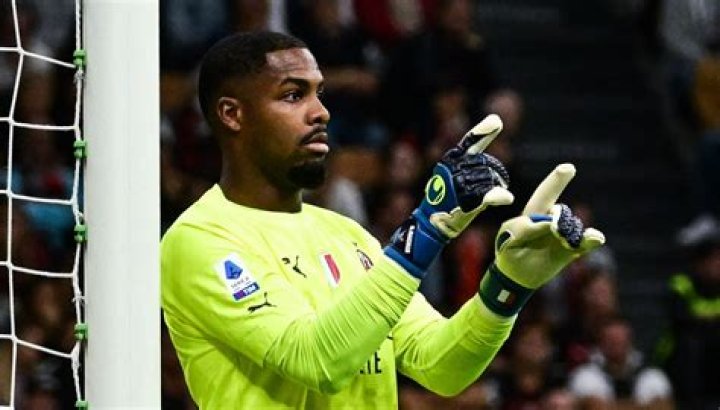 Milan, quel coup dur une nouvelle blessure pour Mike Maignan, son
