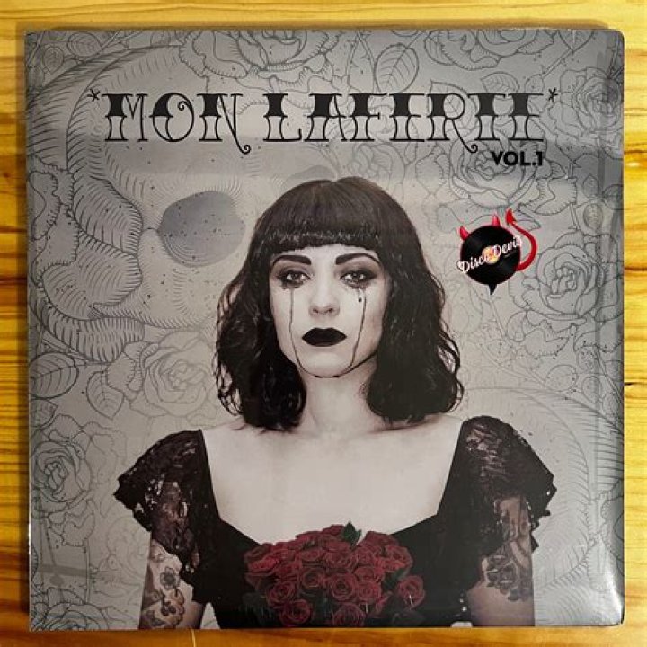 Mon Laferte Vol. 1 Edici&oacute;n Especial 2016 by Mon Laferte Listen on