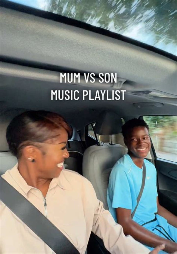 Mum & Son (mum_and_son) / Twitter