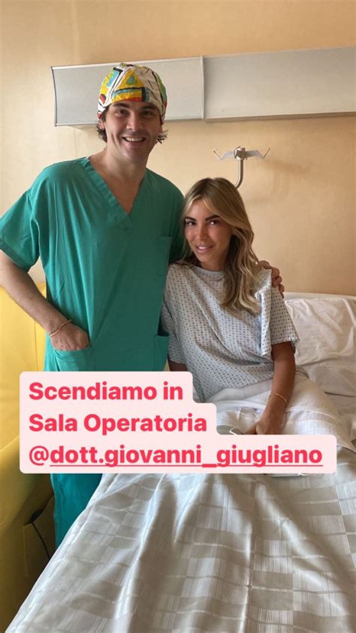Noemi Bocchi soffre di diastasi addominale Totti &ldquo;Ed io ti star&ograve; vicino&rdquo;