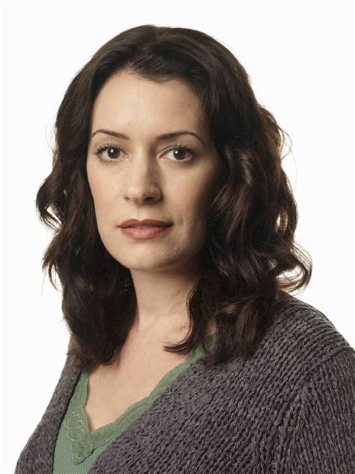 Paget Brewster Photos Tv Series Posters and Cast