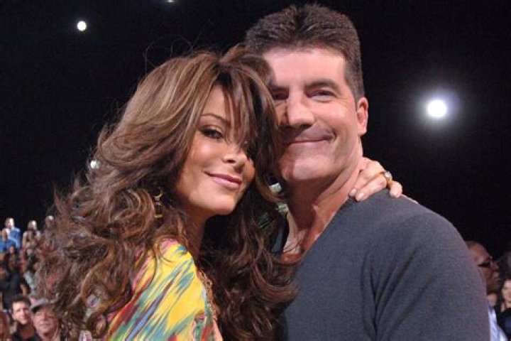 Paula Abdul sets record straight on relationship with Simon Cowell