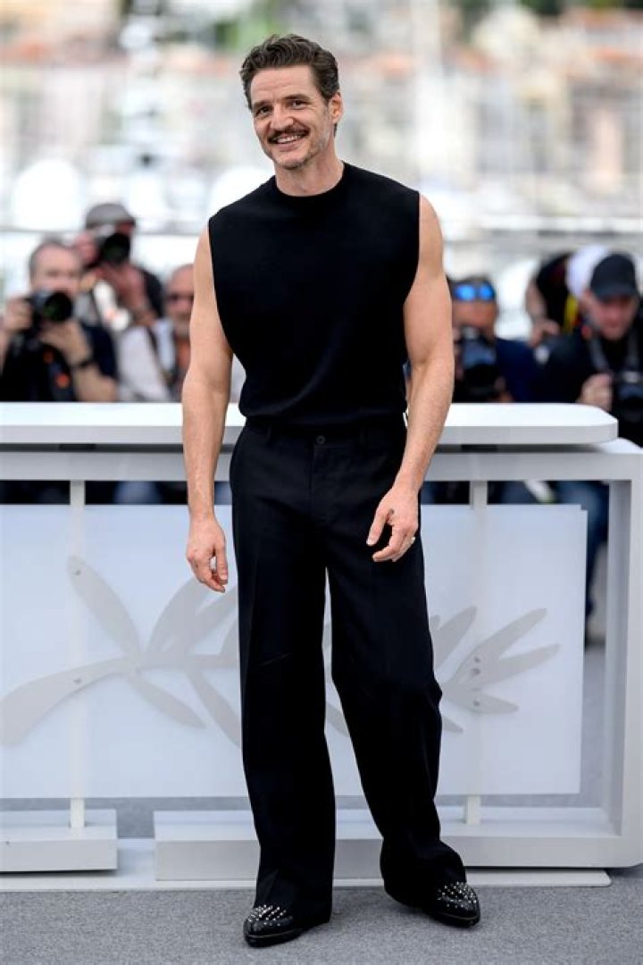 Pedro Pascal LinusYiting