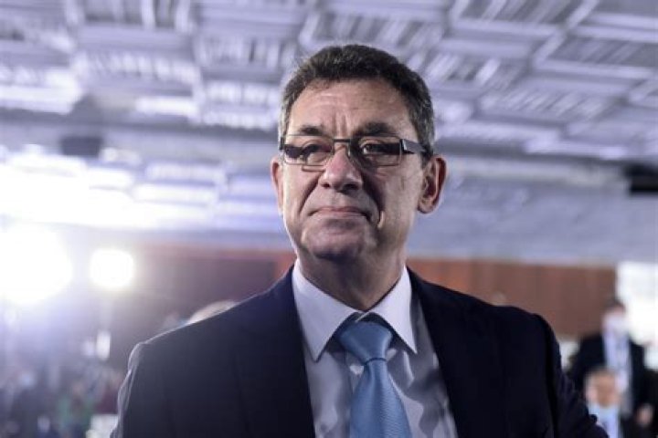Pfizer Chief Albert Bourla Wins 1 Million Genesis Prize Headline Wealth
