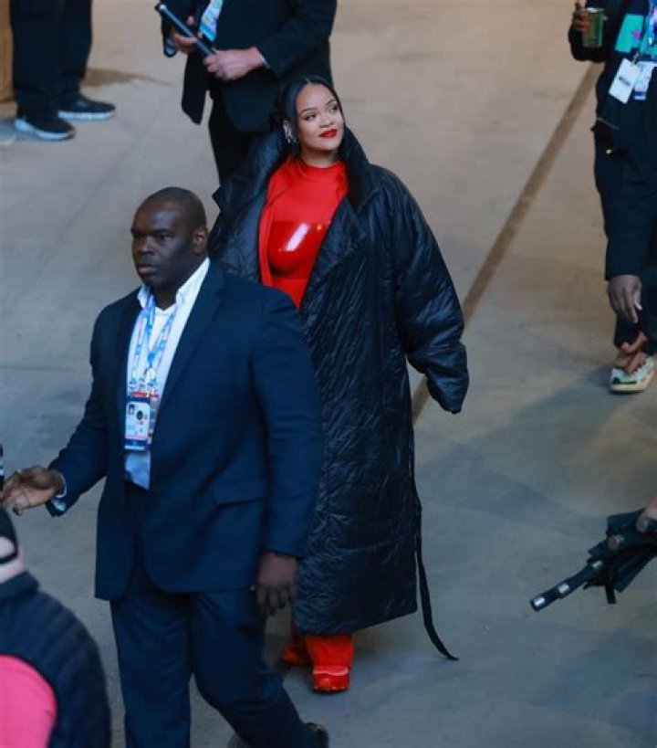 Pop Crave on Twitter "Kanye West encourages fans to yell &ldquo;Kimye