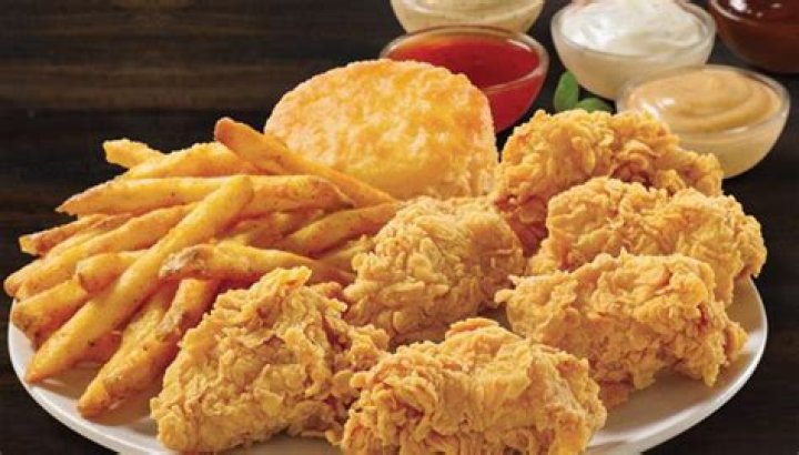 Popeyes' Cajun Style Turkey Will Make It So Much Easier To Host