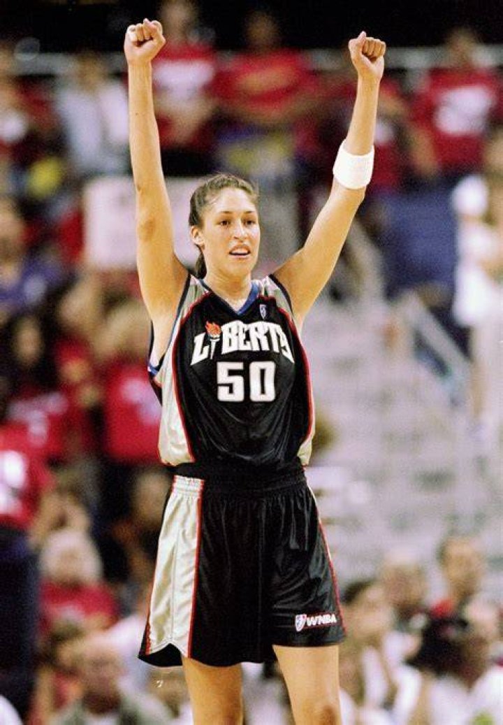 Rebecca Lobo's Basketball Clinic Against Cancer at Sacred Heart