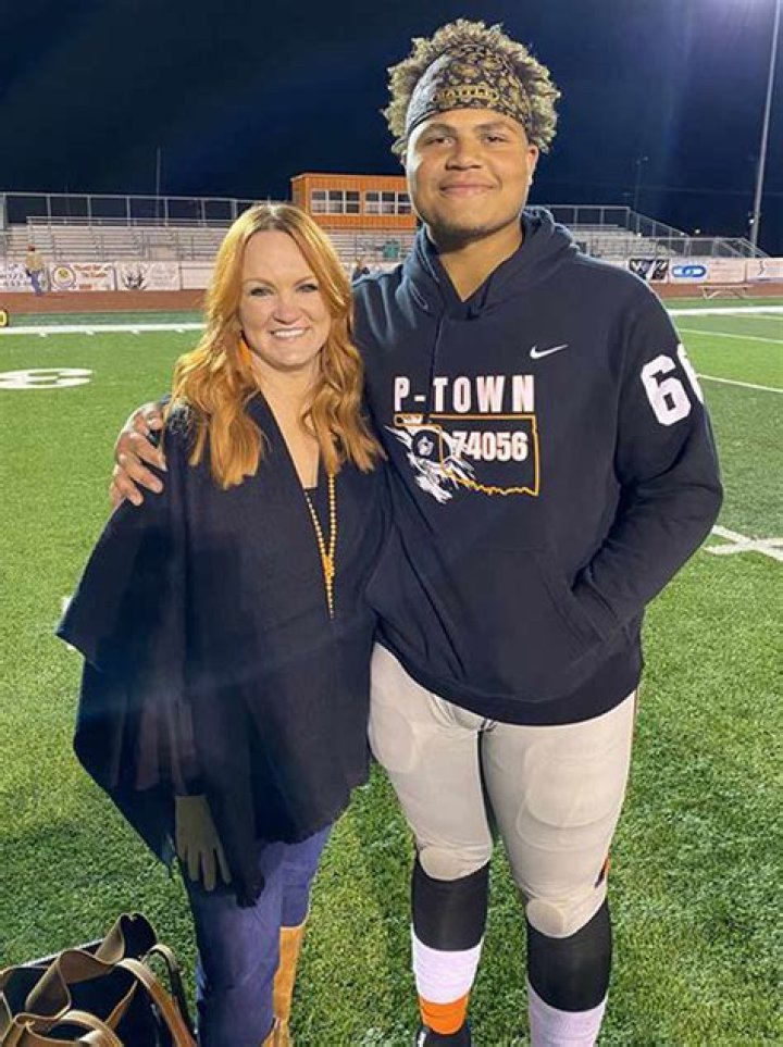 Ree Drummond Spends Mother's Day with Sons Todd and Jamar