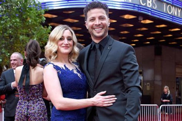 Reina Capodici BioWiki Justin Guarini Age, Family, Children & Facts