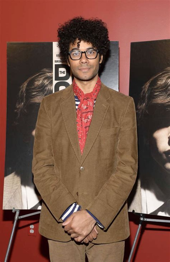Richard Ayoade to host Great British Bake Off?