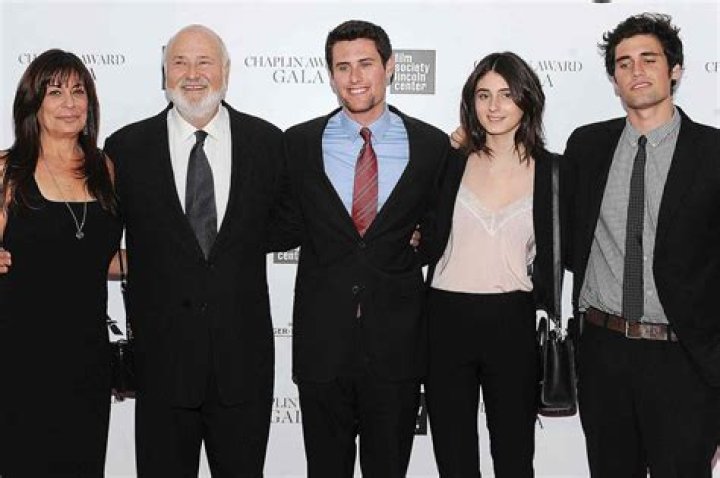 Rob Reiner Mourns ExWife Penny Marshall 'So Sad'