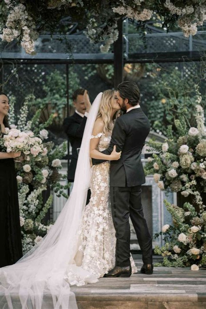 Ryan Bingham and exwife Anna Axster were married for 12 years
