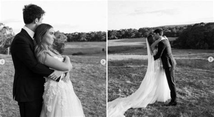 Samantha And Alexandra Stevenson's Marital Status: A Closer Look