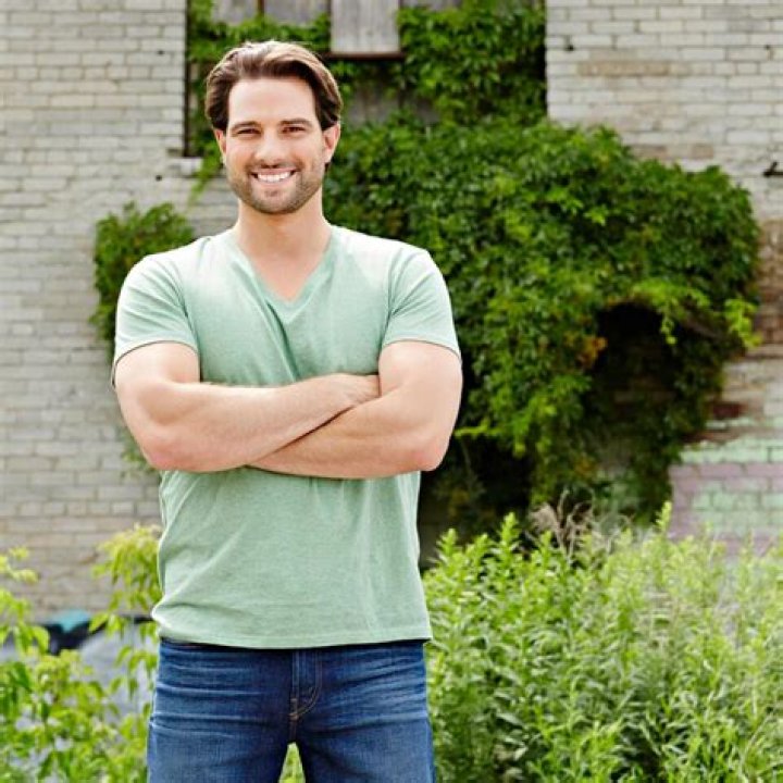 Scott McGillivray's Wife, Sabrina, Is a Doting Mom and Teacher