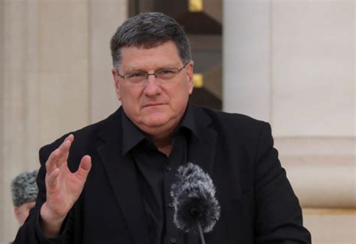 Scott Ritter's Twitter Reinstated After Suspension Over Ukraine Remarks