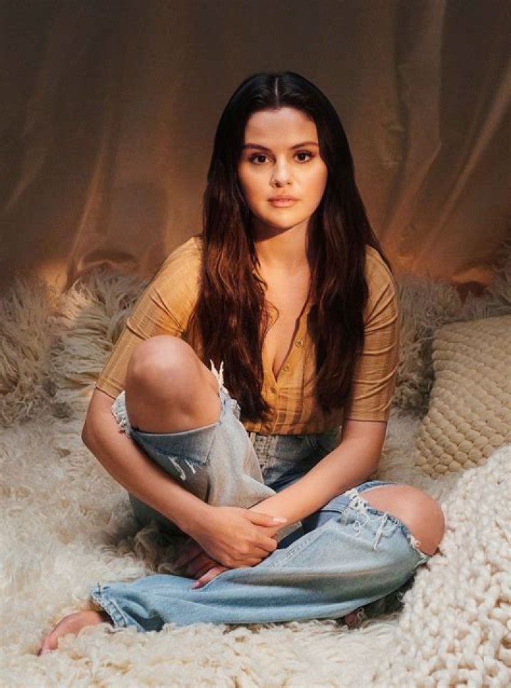 Selena Gomez &mdash; This look deserves all the hype because my girl