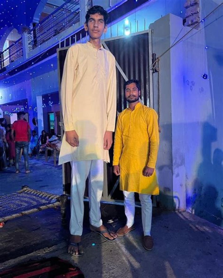 Shanky Singh Height In Feet / The Great Khali's final move Desistyle