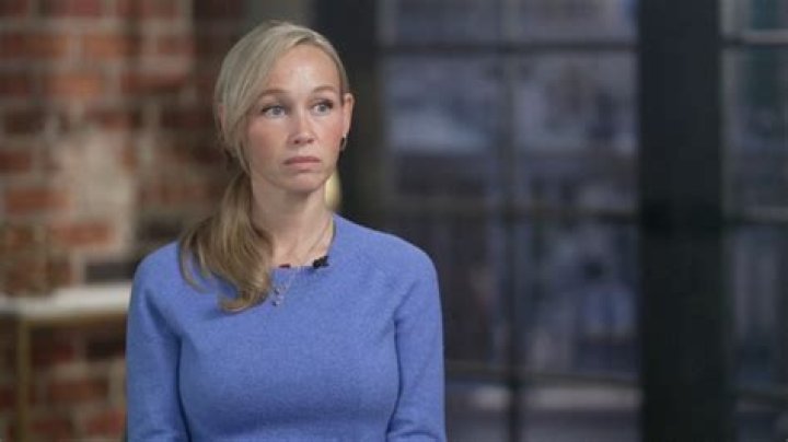 Sherri Papini's husband Keith files for divorce two days after she
