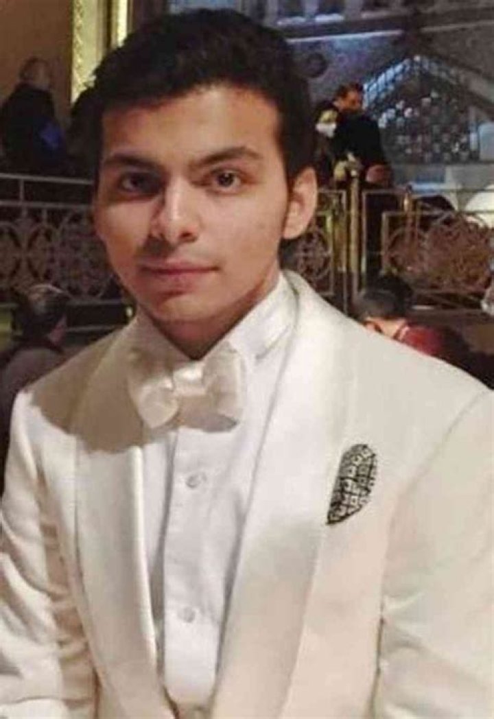 Shikhar Pahariya Net Worth, Height, Affairs, Age, Bio and More 2021